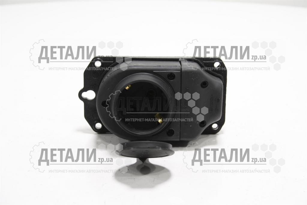 Розетка зовнішня одинарна з кришкою каучукова TAKEL