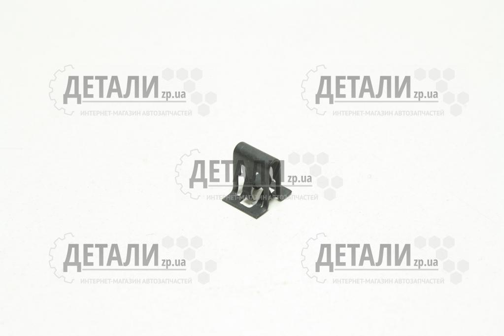 Кліпси обшивки багажника Лачетті 1шт GM